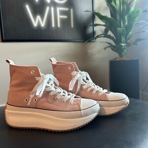 Madden Girl Platform